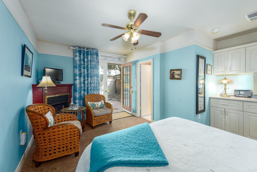 Queen Room Patio