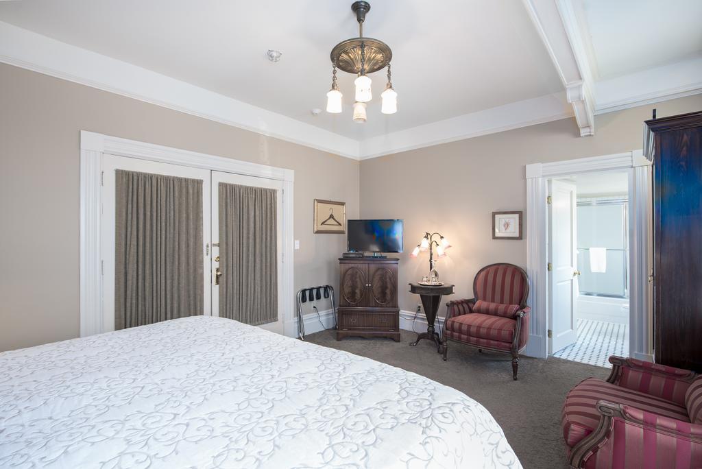 King Room Ground Floor